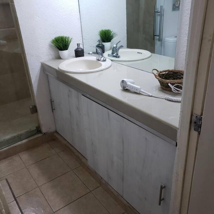 Depab Privado, Centrico,Wifi 80 Mb ,Aire Acondicionado ,Cocina, Cochera Techada, Сиудад Валес Екстериор снимка